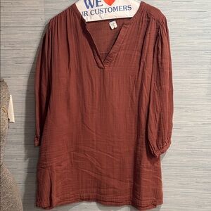 Old Navy Women's Brown V-Neck Dress great for fall with some high boots